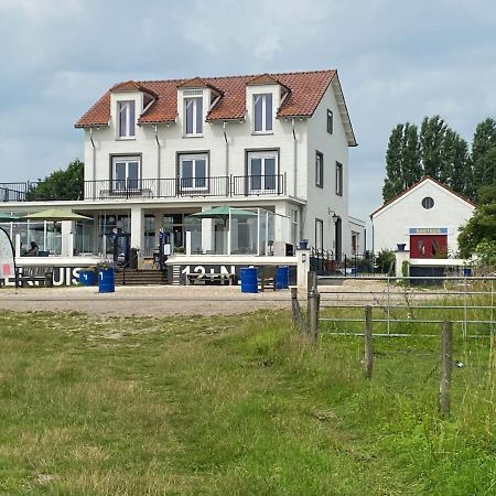 Het Veerhuis Oeffelt Eksteriør billede